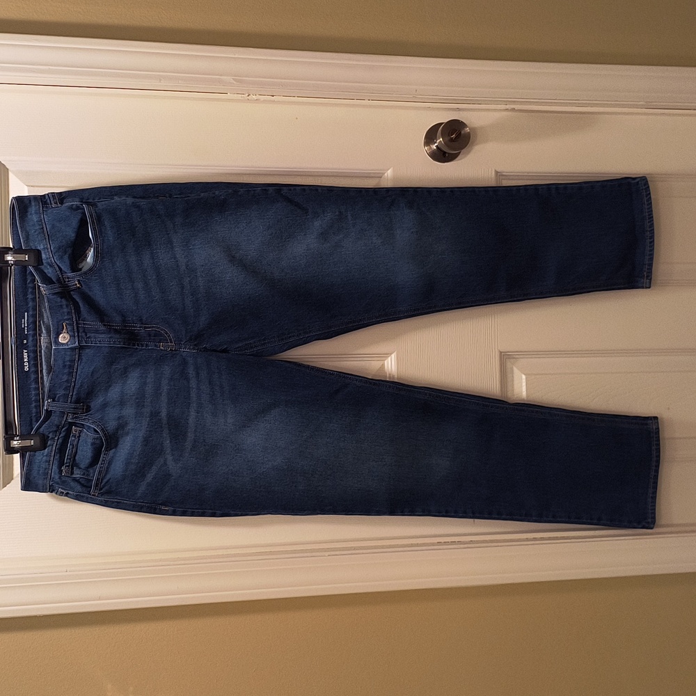 Old Navy Mid Rise Boyfriend Jeans